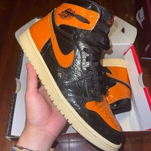 Jordan 1 shattered back-broad